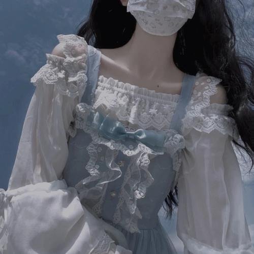 采蘑菇的夫妻 封面